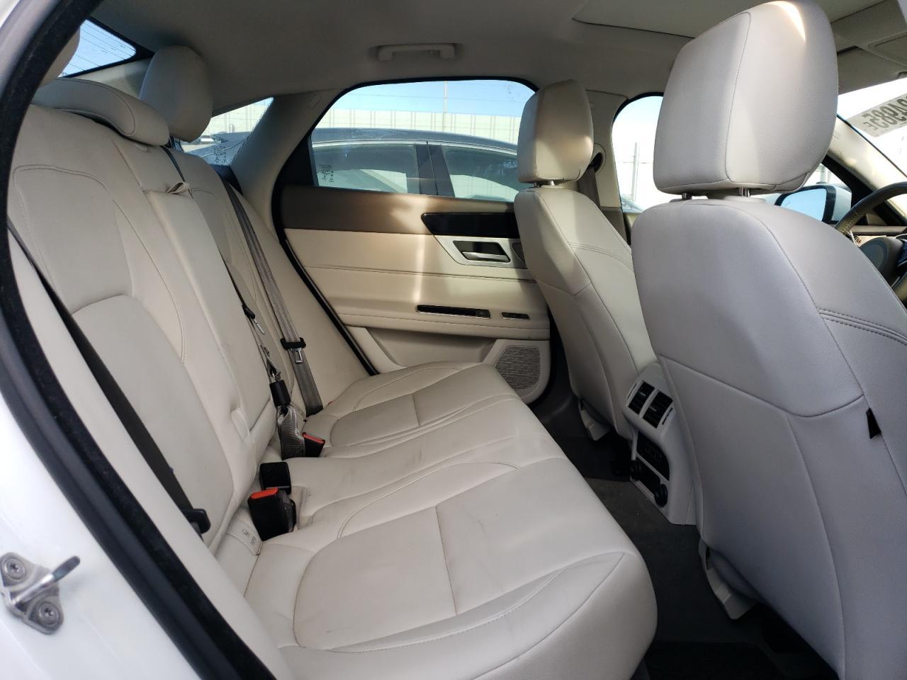 2018 JAGUAR XF