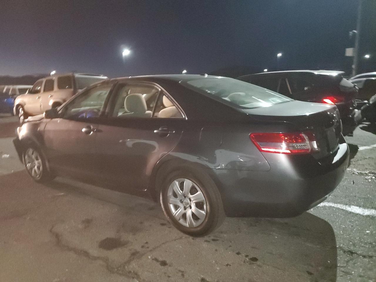 2010 TOYOTA CAMRY