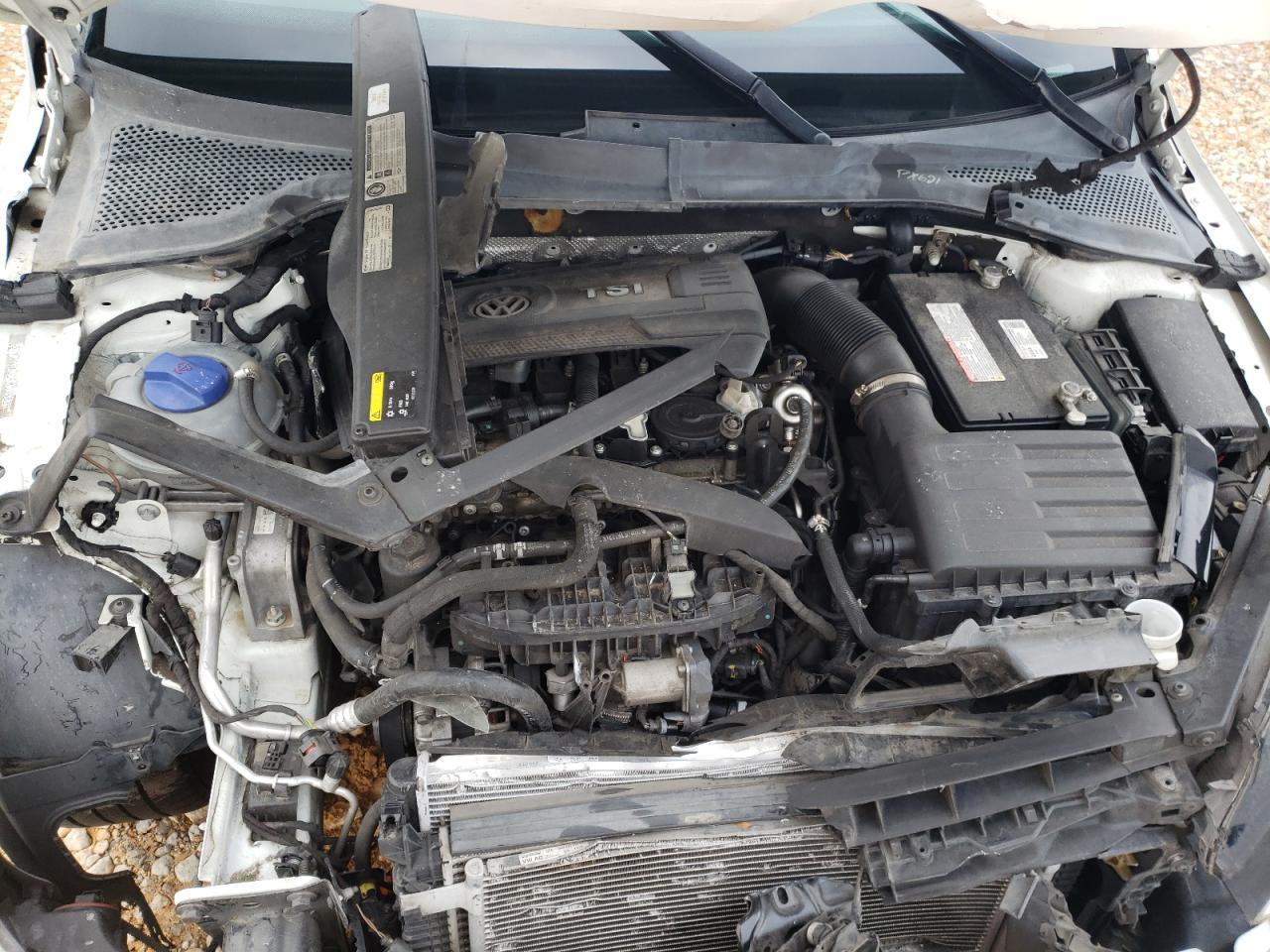 2015 VOLKSWAGEN GOLF