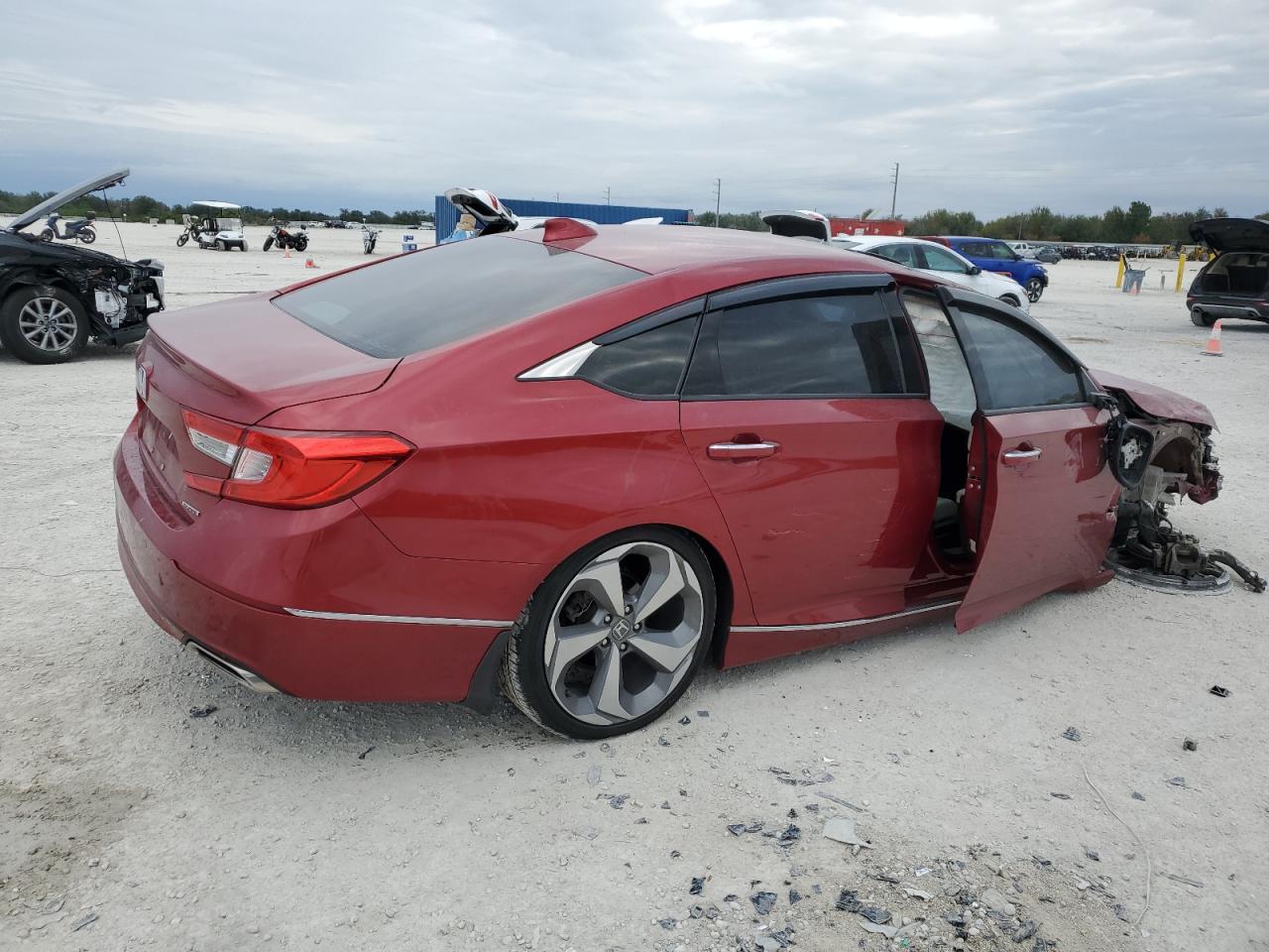2018 HONDA ACCORD