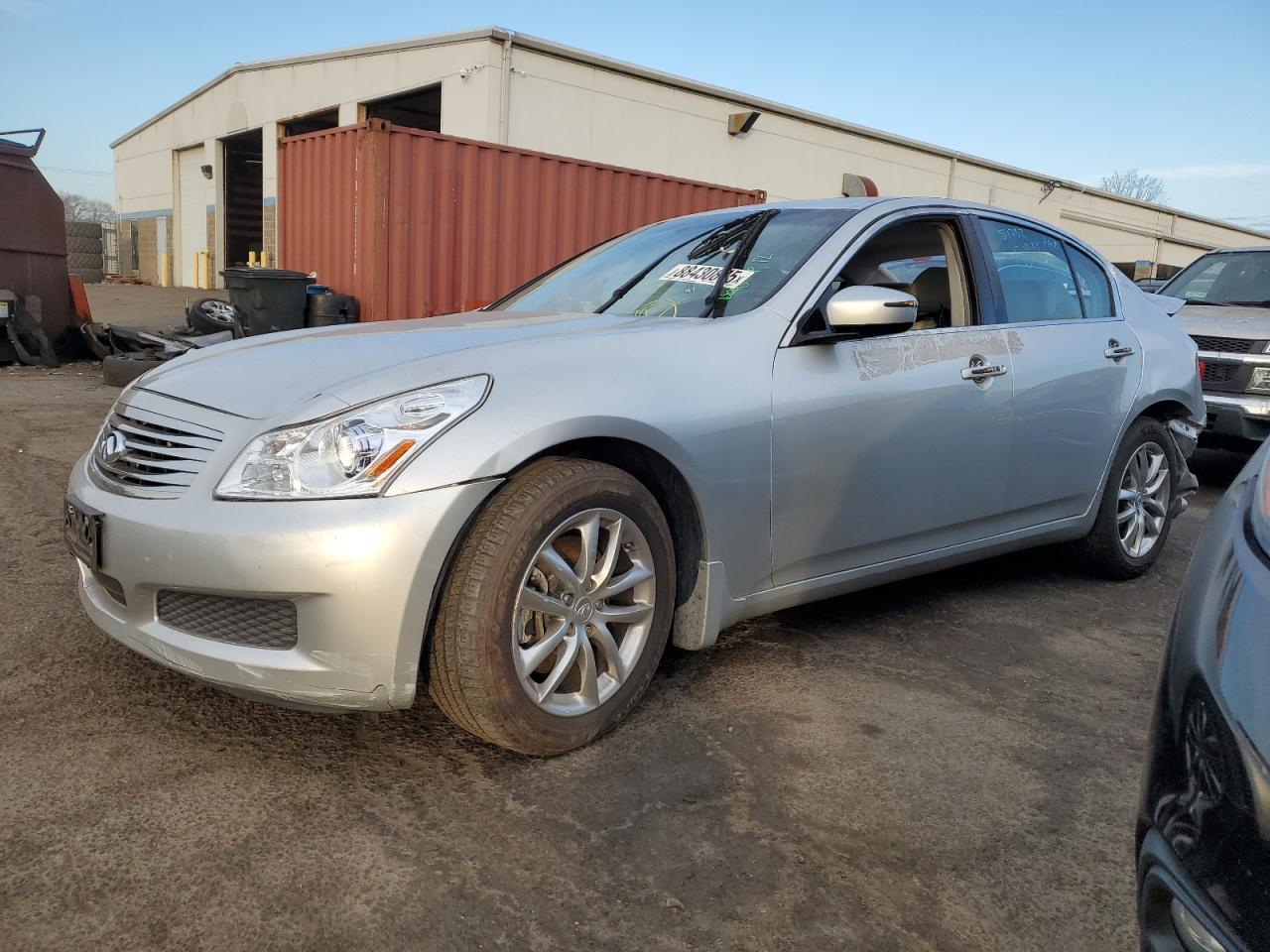 2009 INFINITI G37
