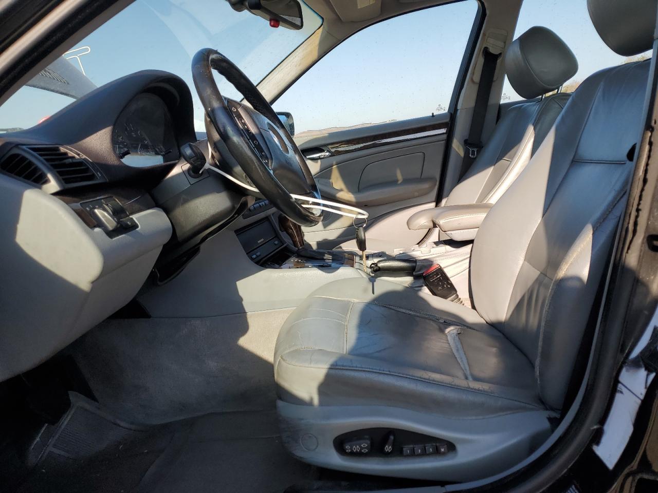 2004 BMW 3 SERIES