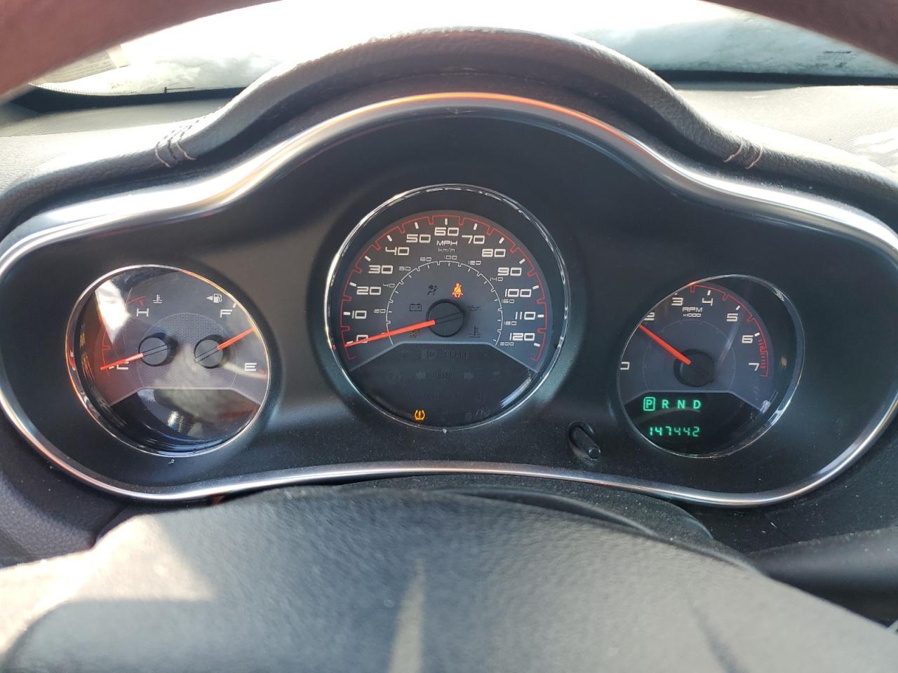 2014 DODGE Avenger