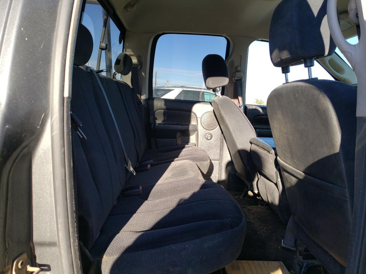 2004 DODGE Ram 2500