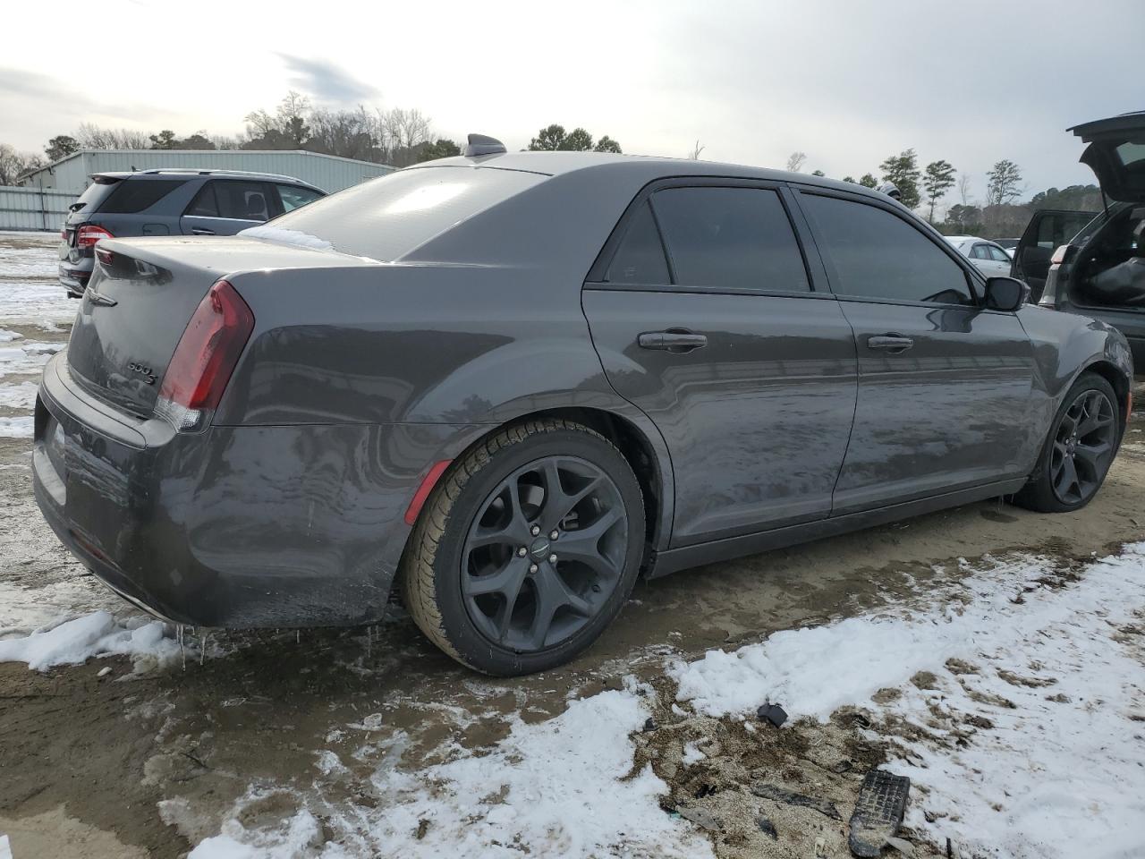 2021 CHRYSLER 300