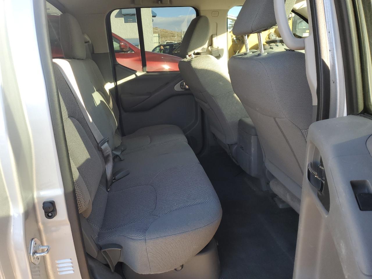 2021 NISSAN Frontier