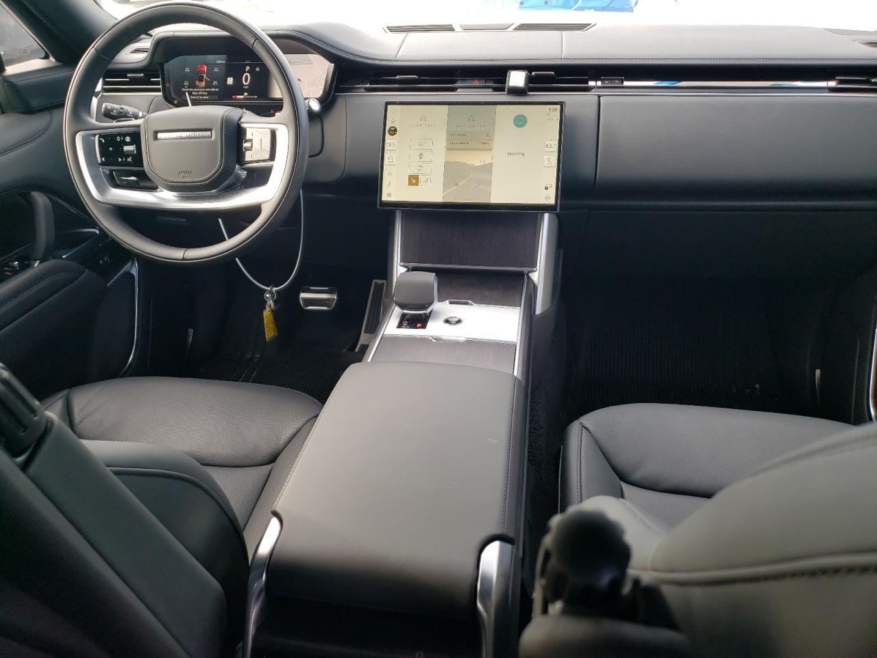 2024 LAND ROVER RANGE ROVER