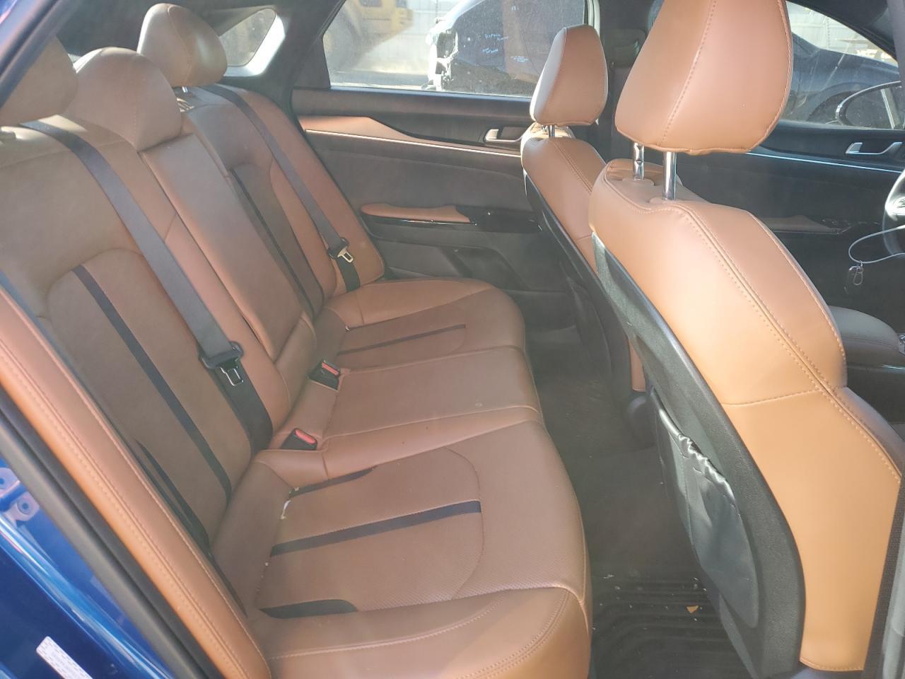 2023 KIA K5