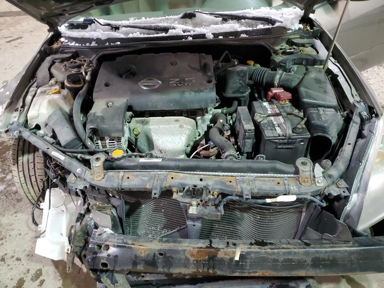 2002 NISSAN ALTIMA