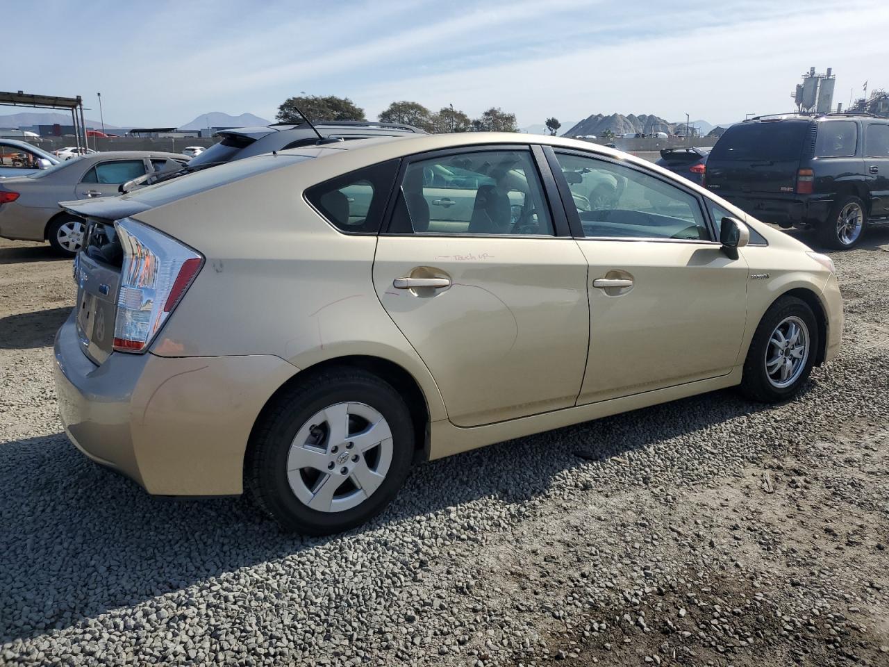 2011 TOYOTA PRIUS