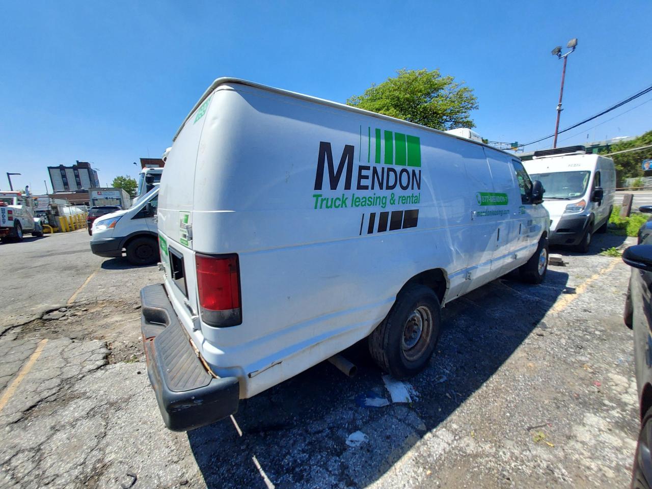 2014 FORD Econoline E350