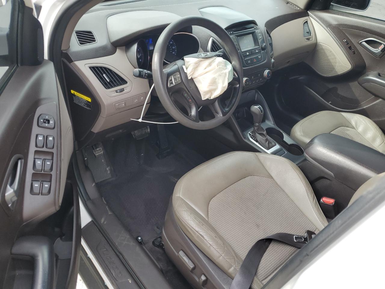2015 HYUNDAI TUCSON