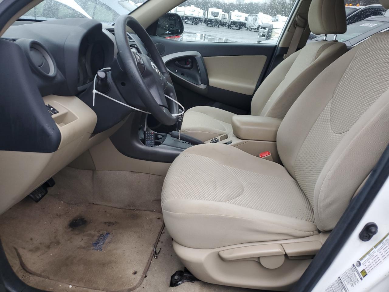 2011 TOYOTA RAV4