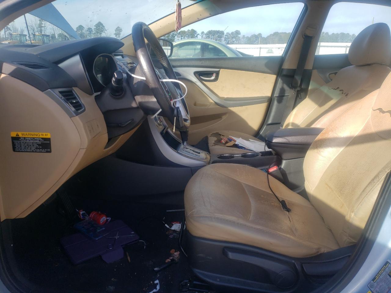 2012 HYUNDAI ELANTRA
