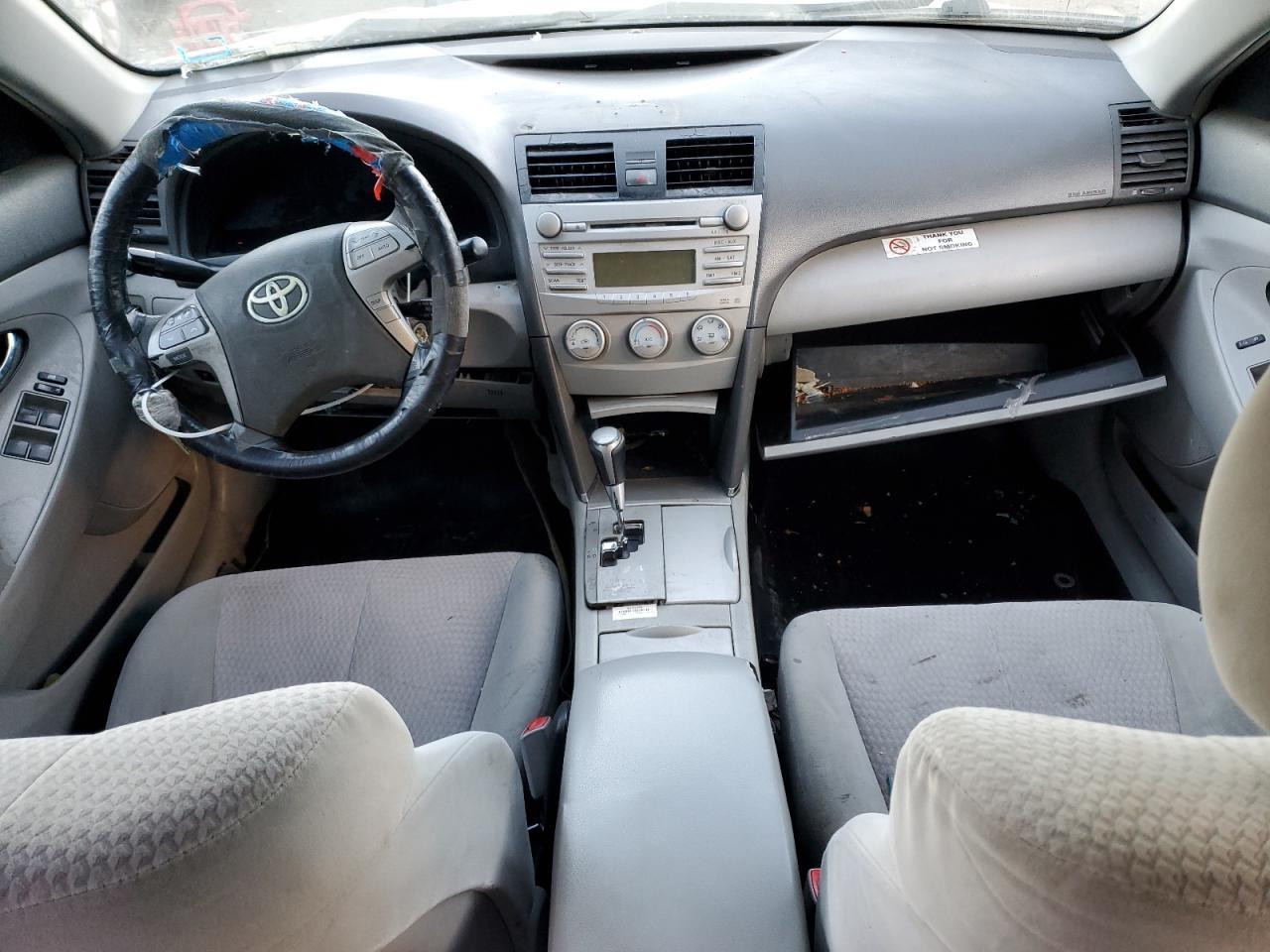 2011 TOYOTA CAMRY