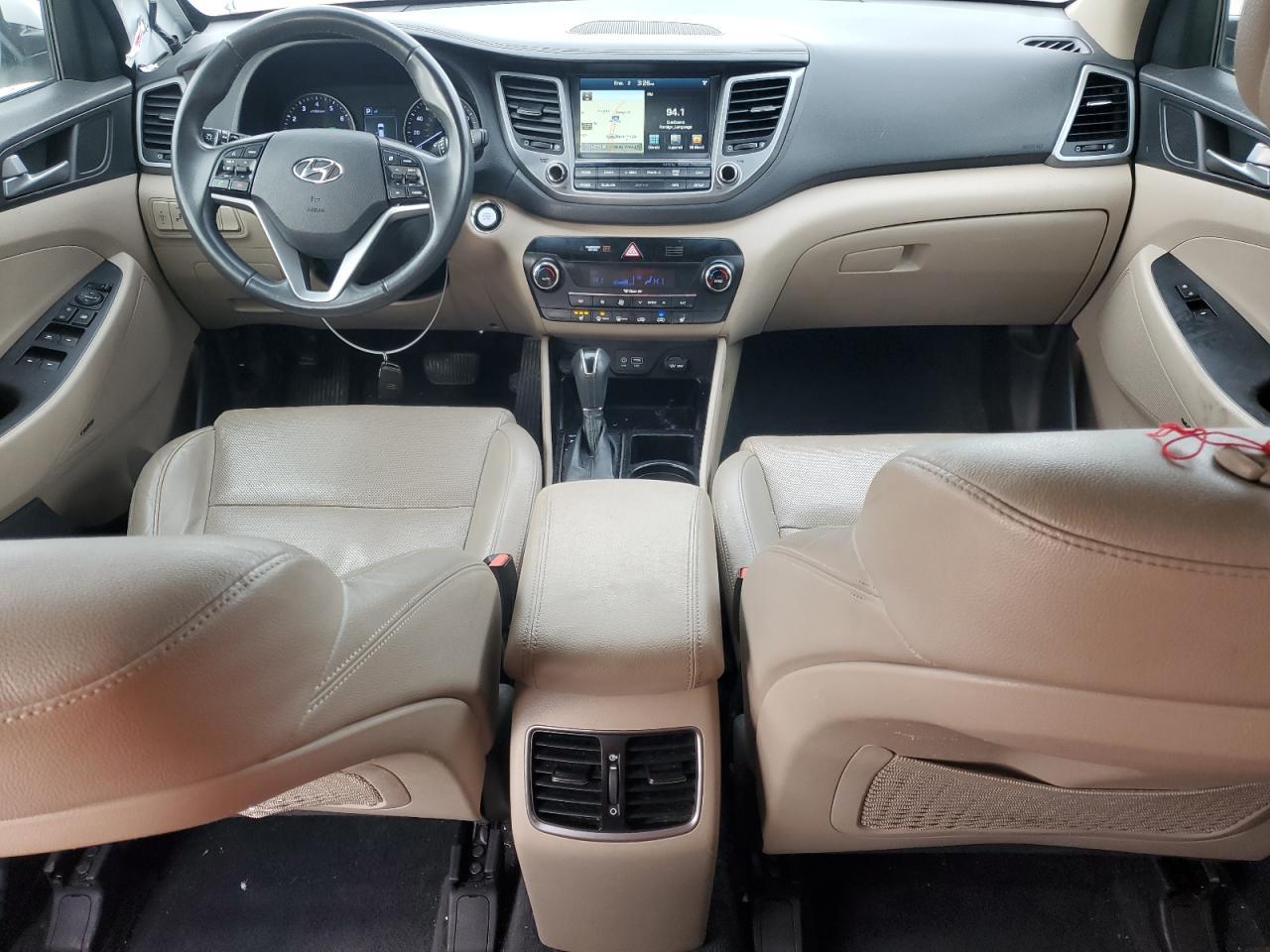 2017 HYUNDAI TUCSON