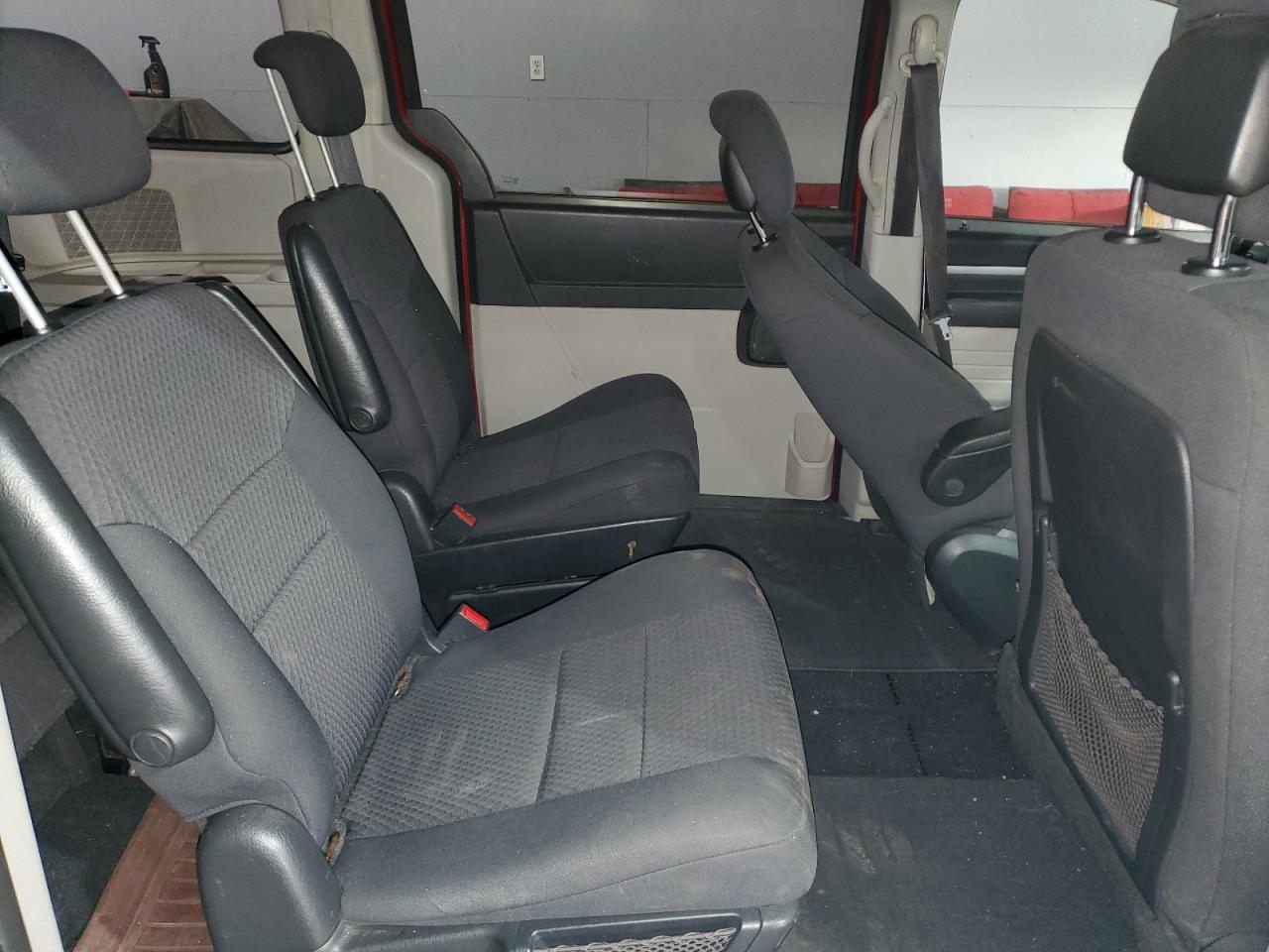 2010 DODGE CARAVAN