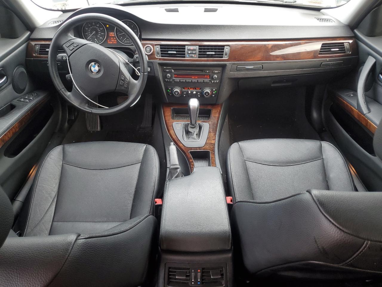 2011 BMW 3 SERIES
