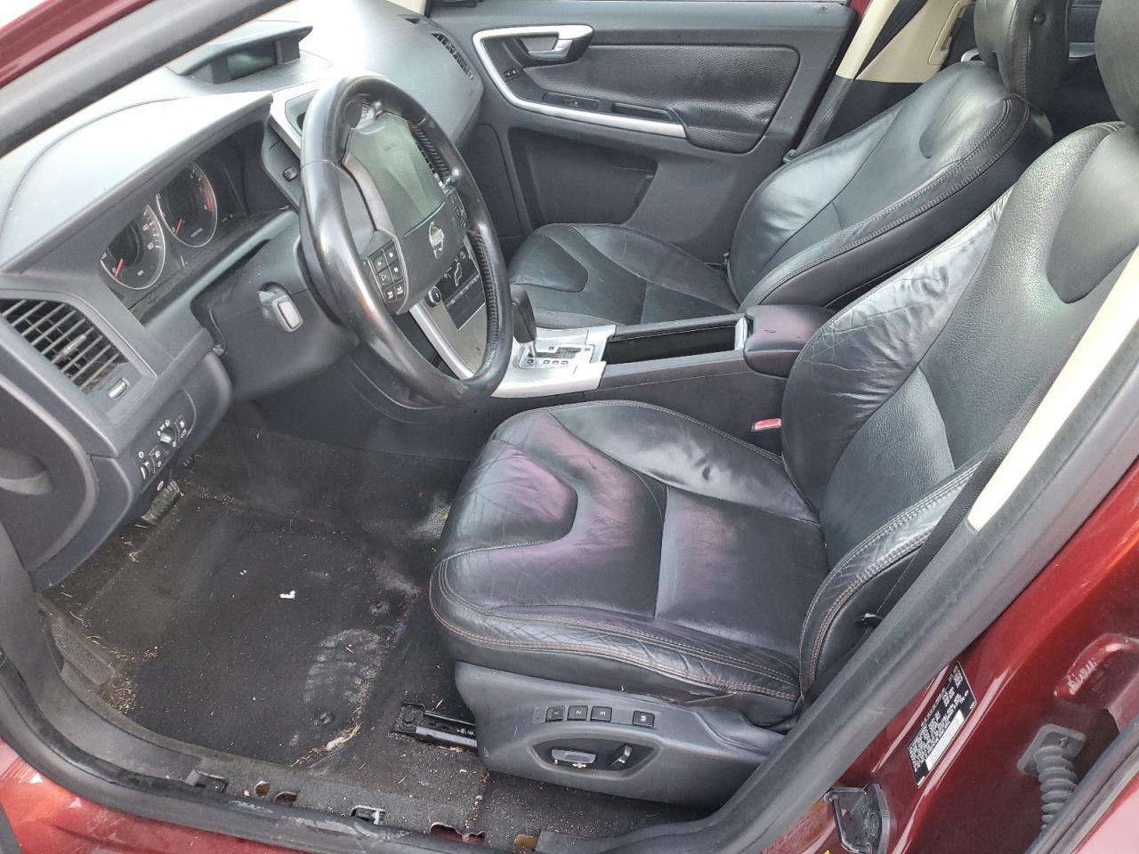 2010 VOLVO XC60