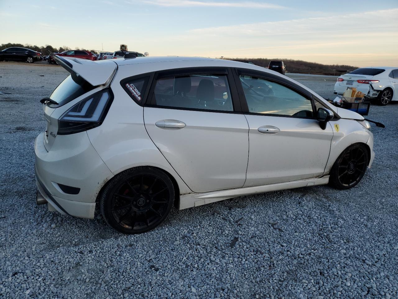 2017 FORD Fiesta