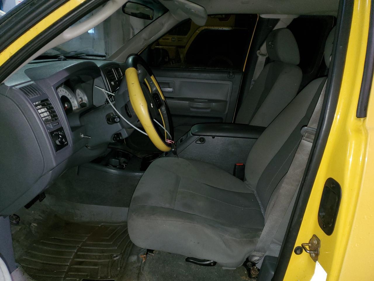 2006 DODGE Dakota