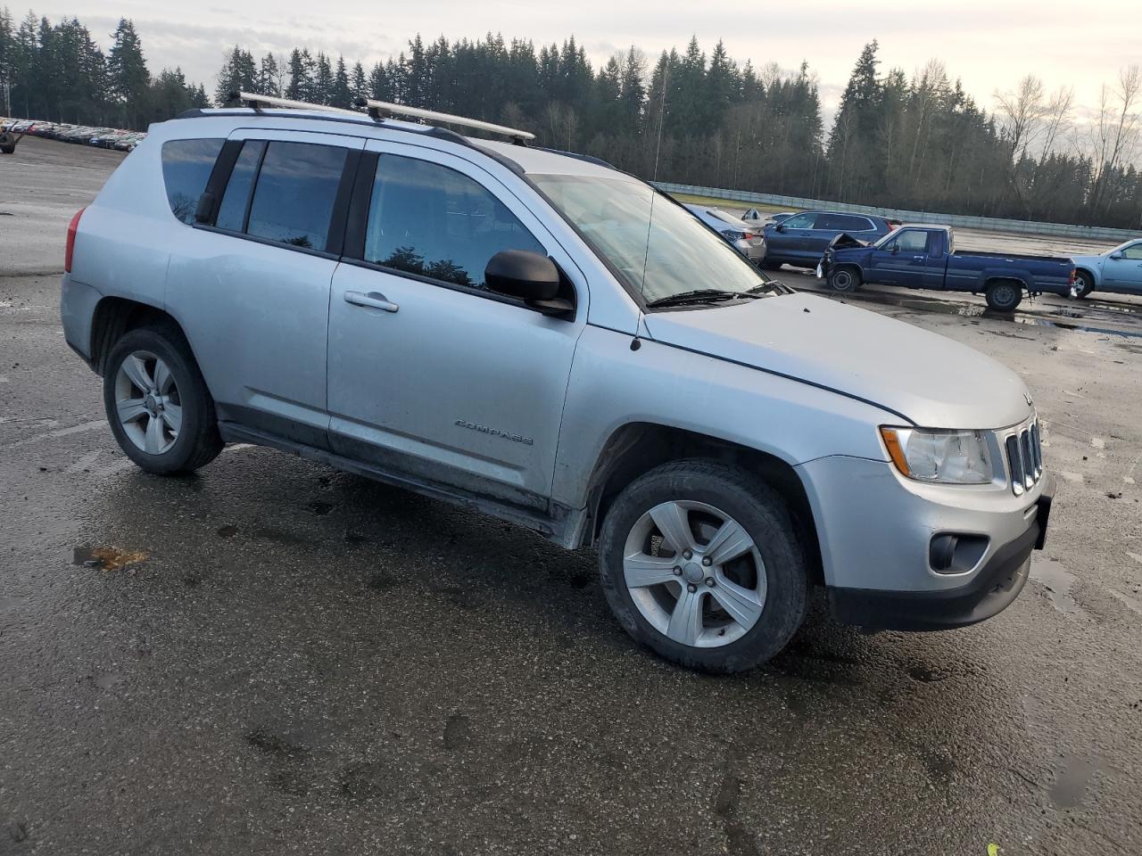 2013 JEEP Compass