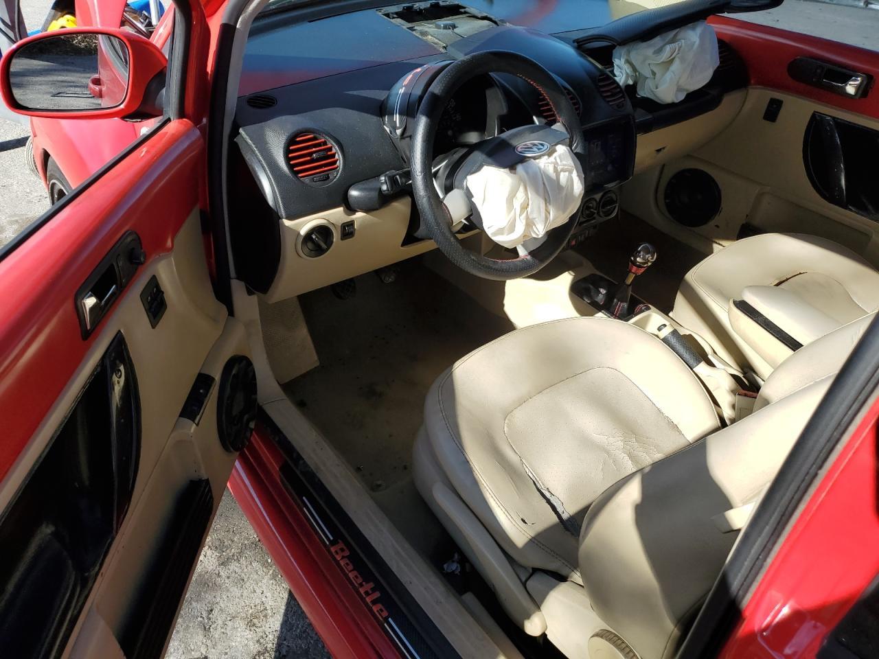 2003 VOLKSWAGEN Beetle