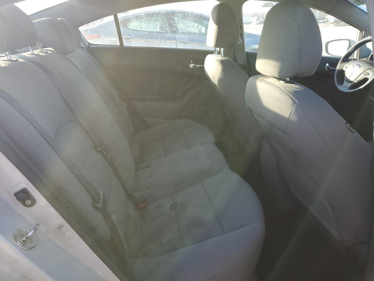 2014 KIA FORTE