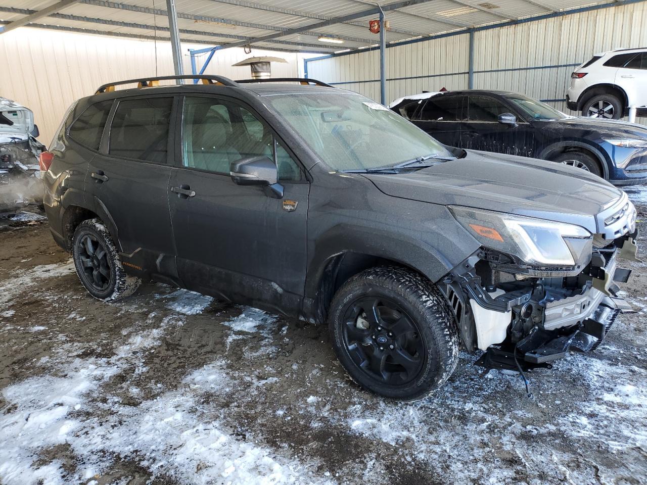 2022 SUBARU FORESTER