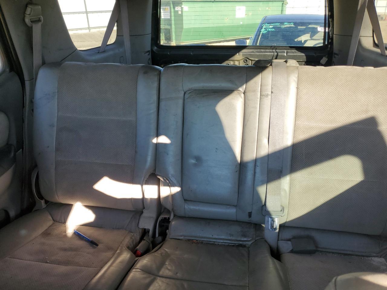 2003 TOYOTA Sequoia