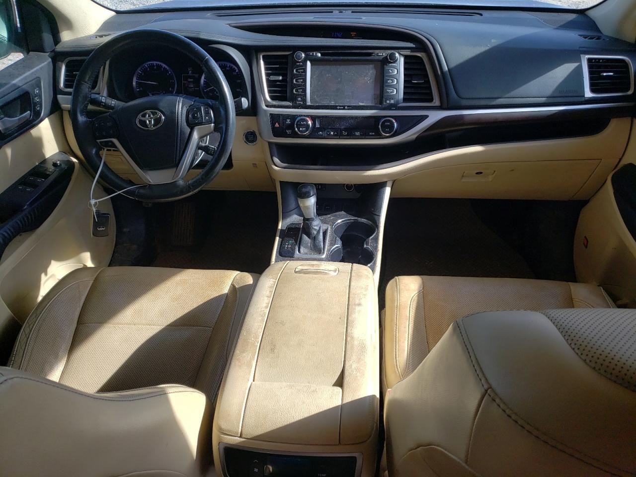 2015 TOYOTA HIGHLANDER