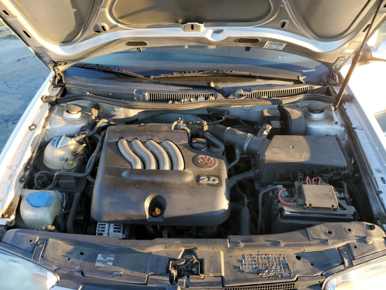 2005 VOLKSWAGEN JETTA