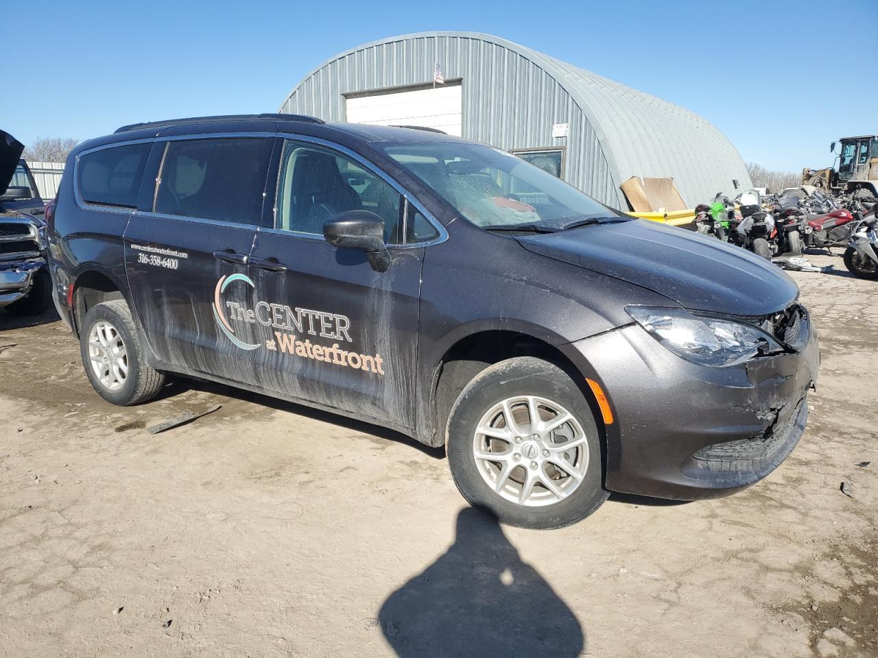 2021 CHRYSLER Voyager