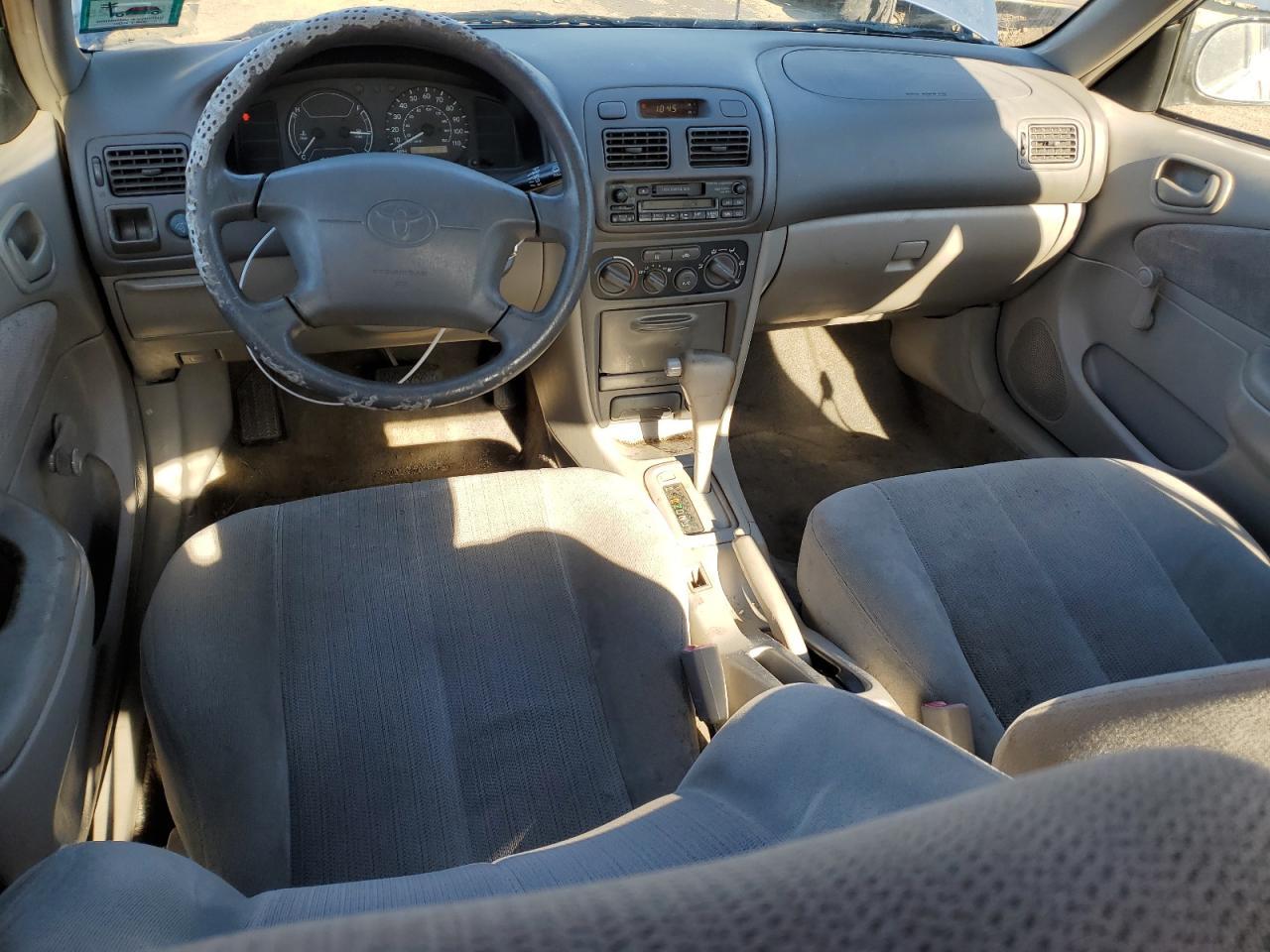 2001 TOYOTA COROLLA