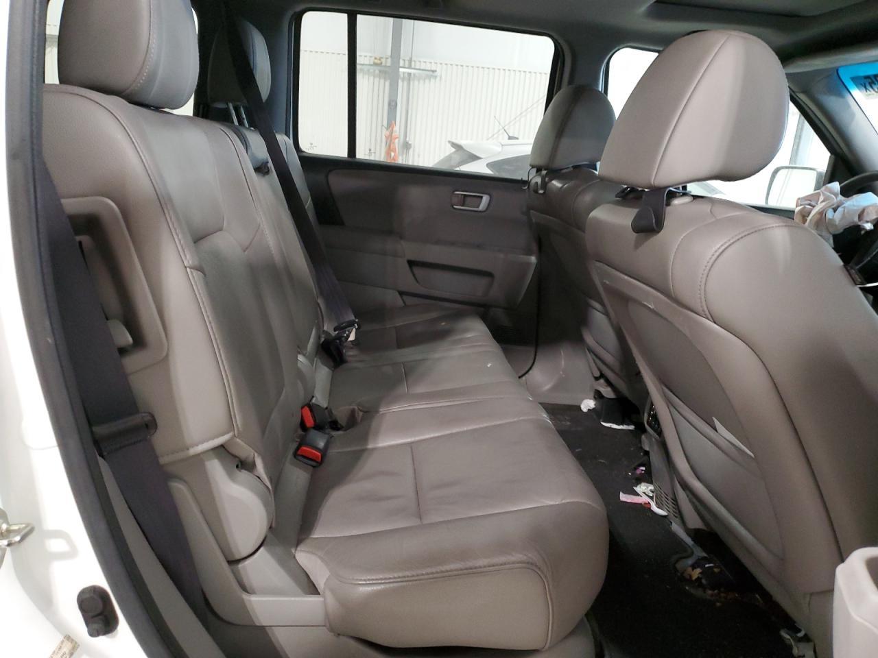 2015 HONDA PILOT