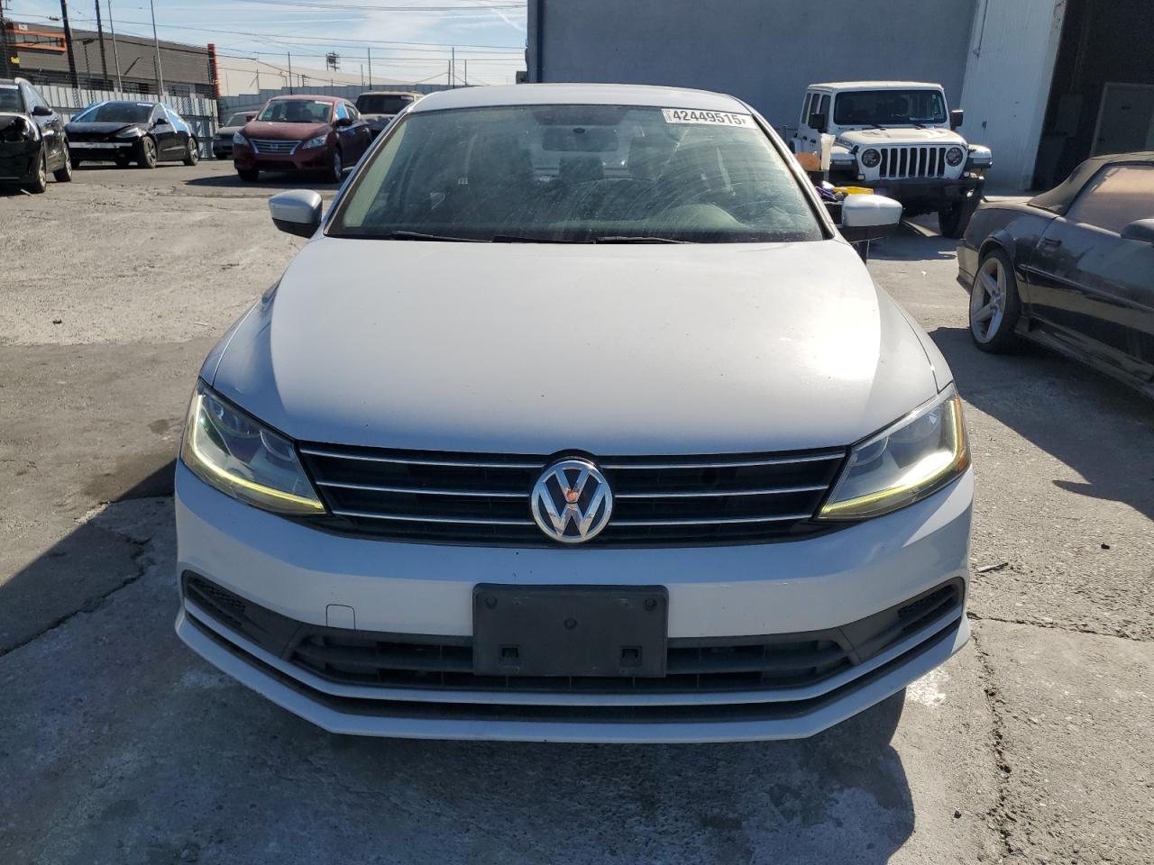 2017 VOLKSWAGEN JETTA