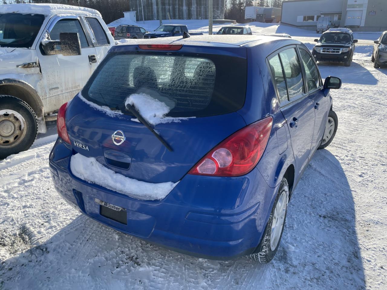 2012 NISSAN VERSA
