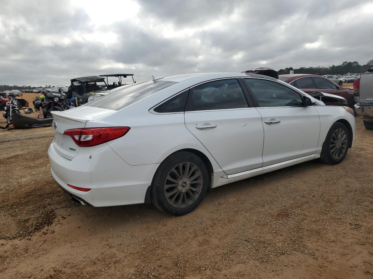2015 HYUNDAI SONATA
