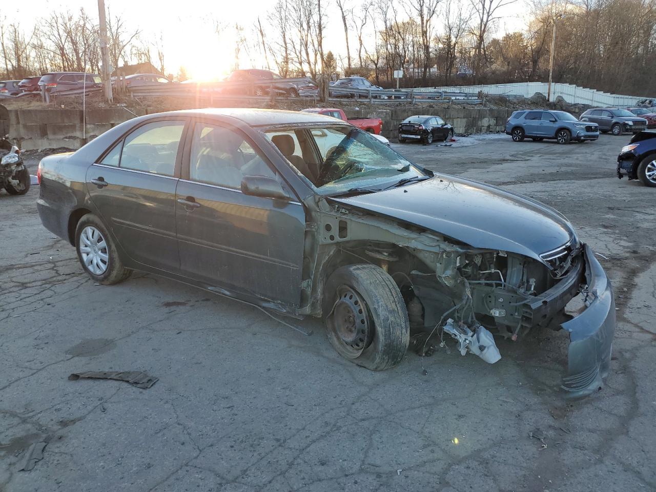 2005 TOYOTA CAMRY