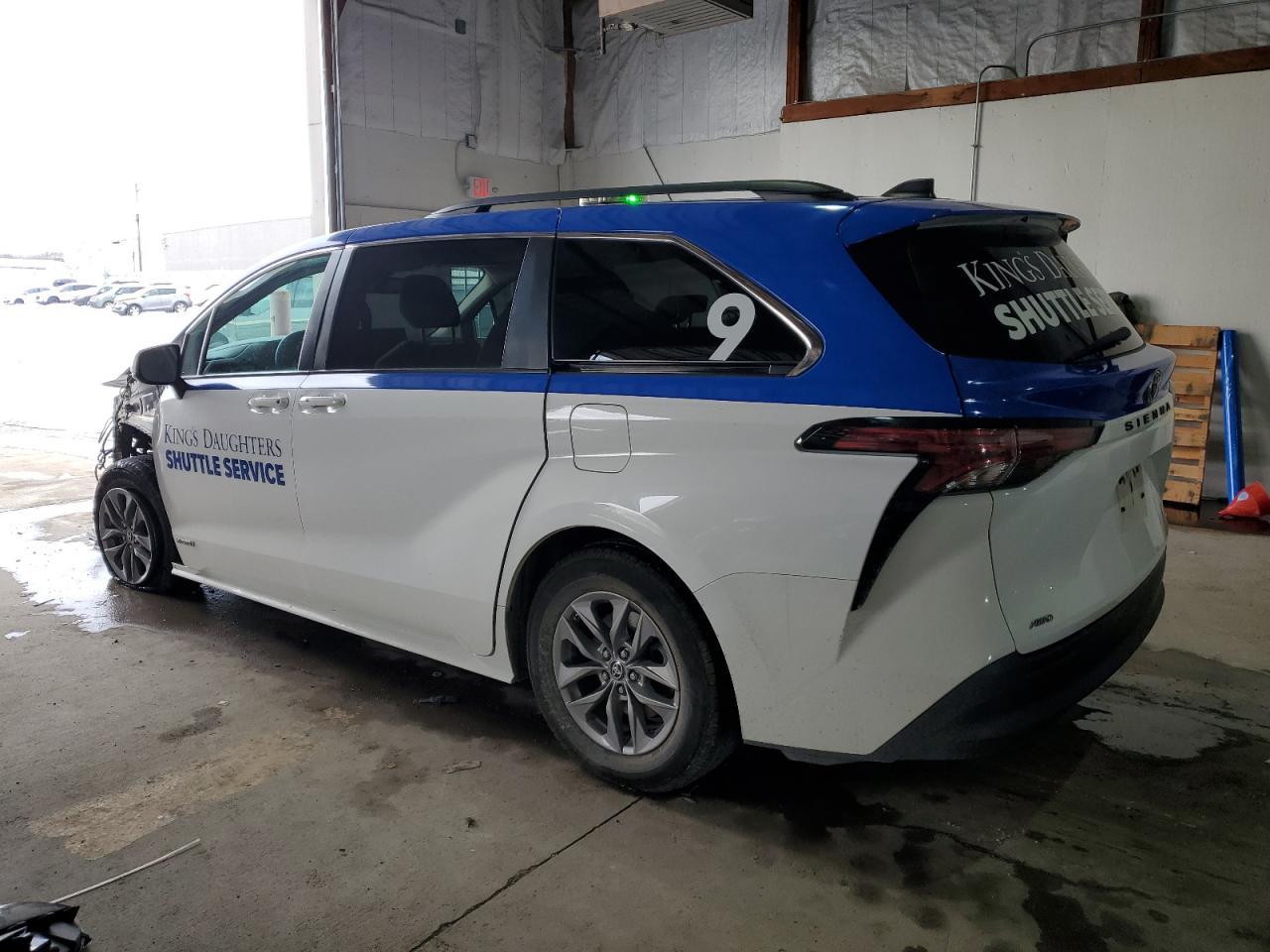 2021 TOYOTA SIENNA