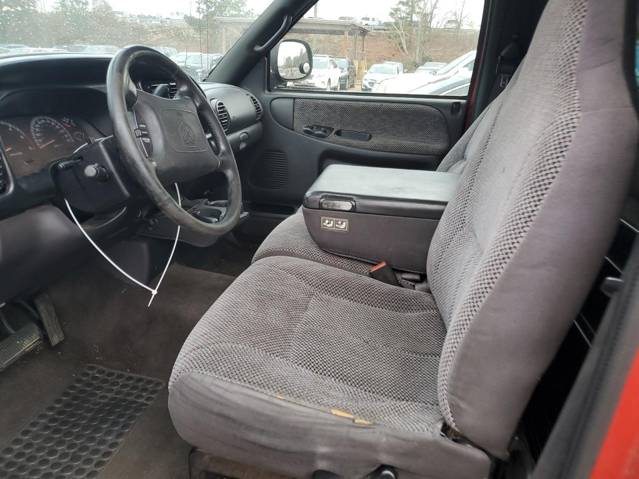 2000 DODGE RAM 1500