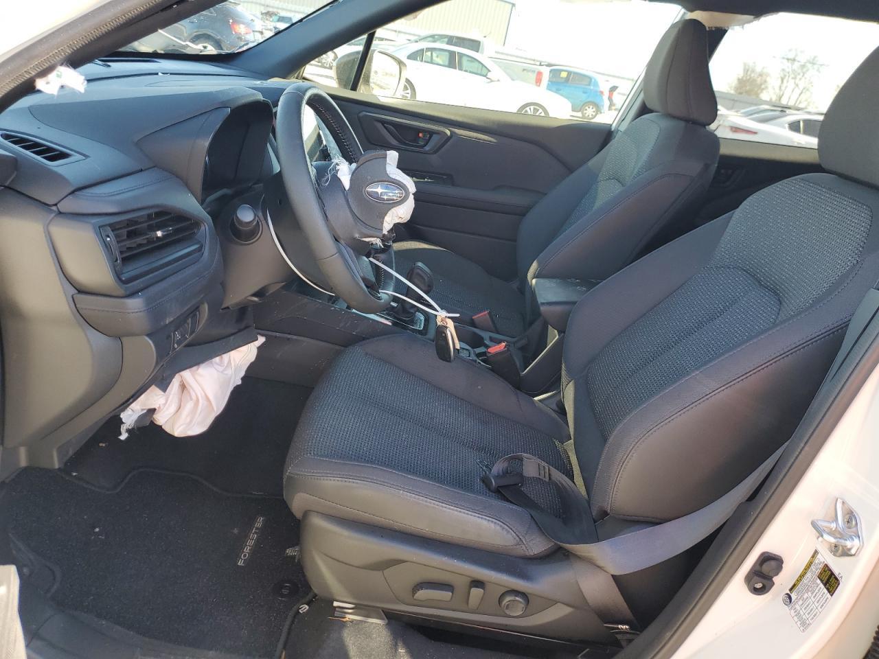2025 SUBARU FORESTER