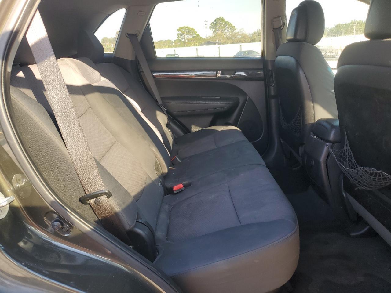 2013 KIA SORENTO