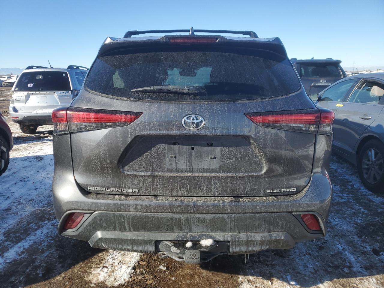 2021 TOYOTA HIGHLANDER
