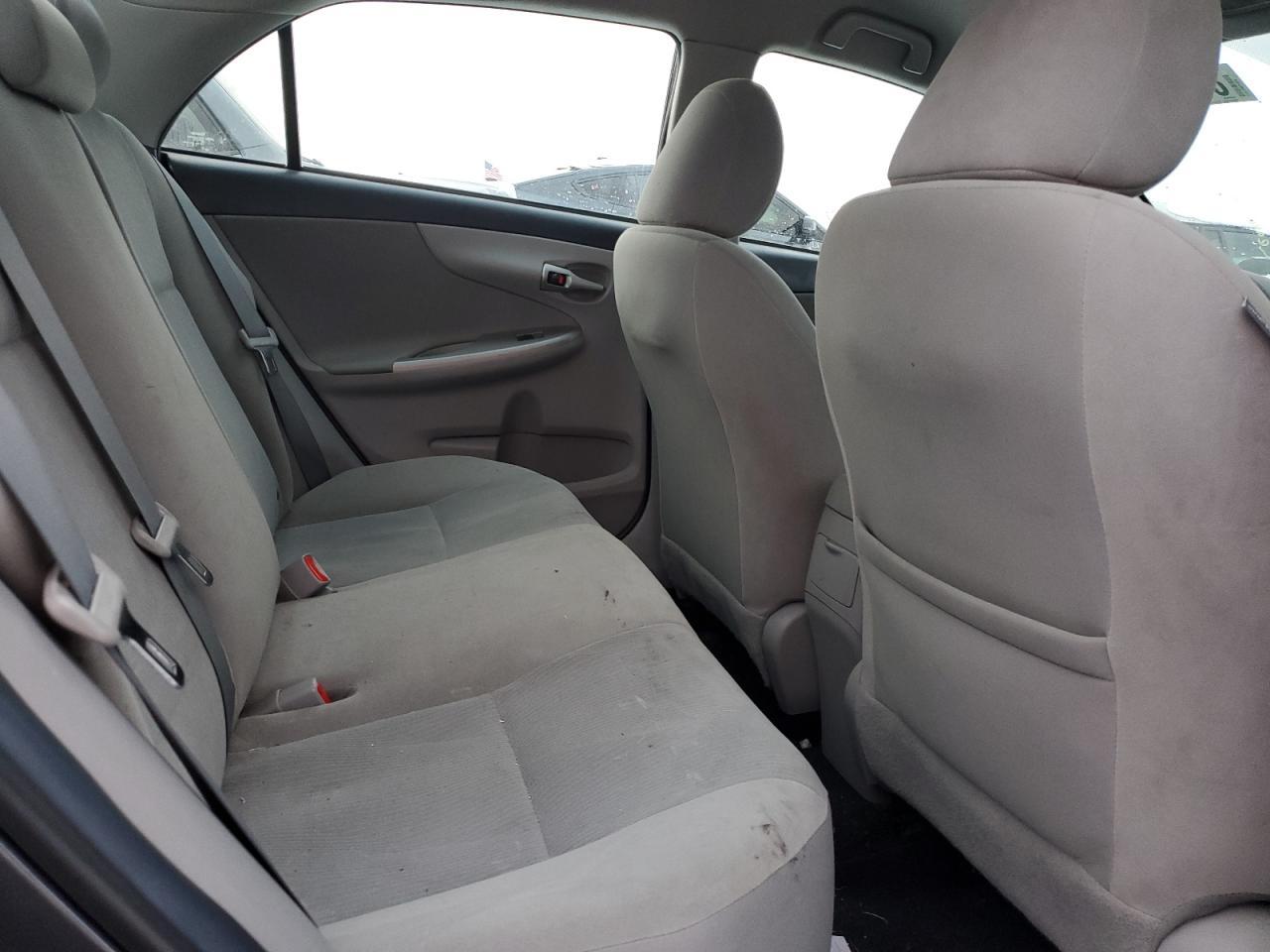 2012 TOYOTA COROLLA