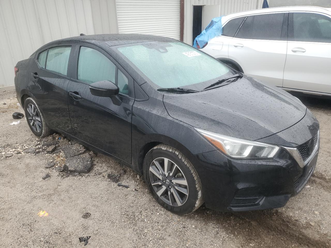 2021 NISSAN VERSA