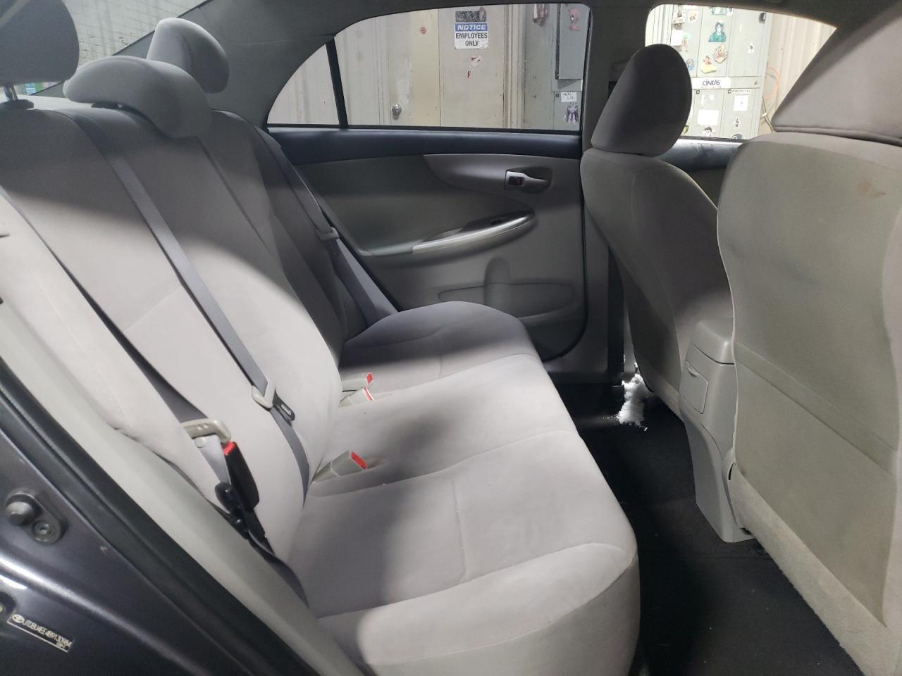 2011 TOYOTA COROLLA