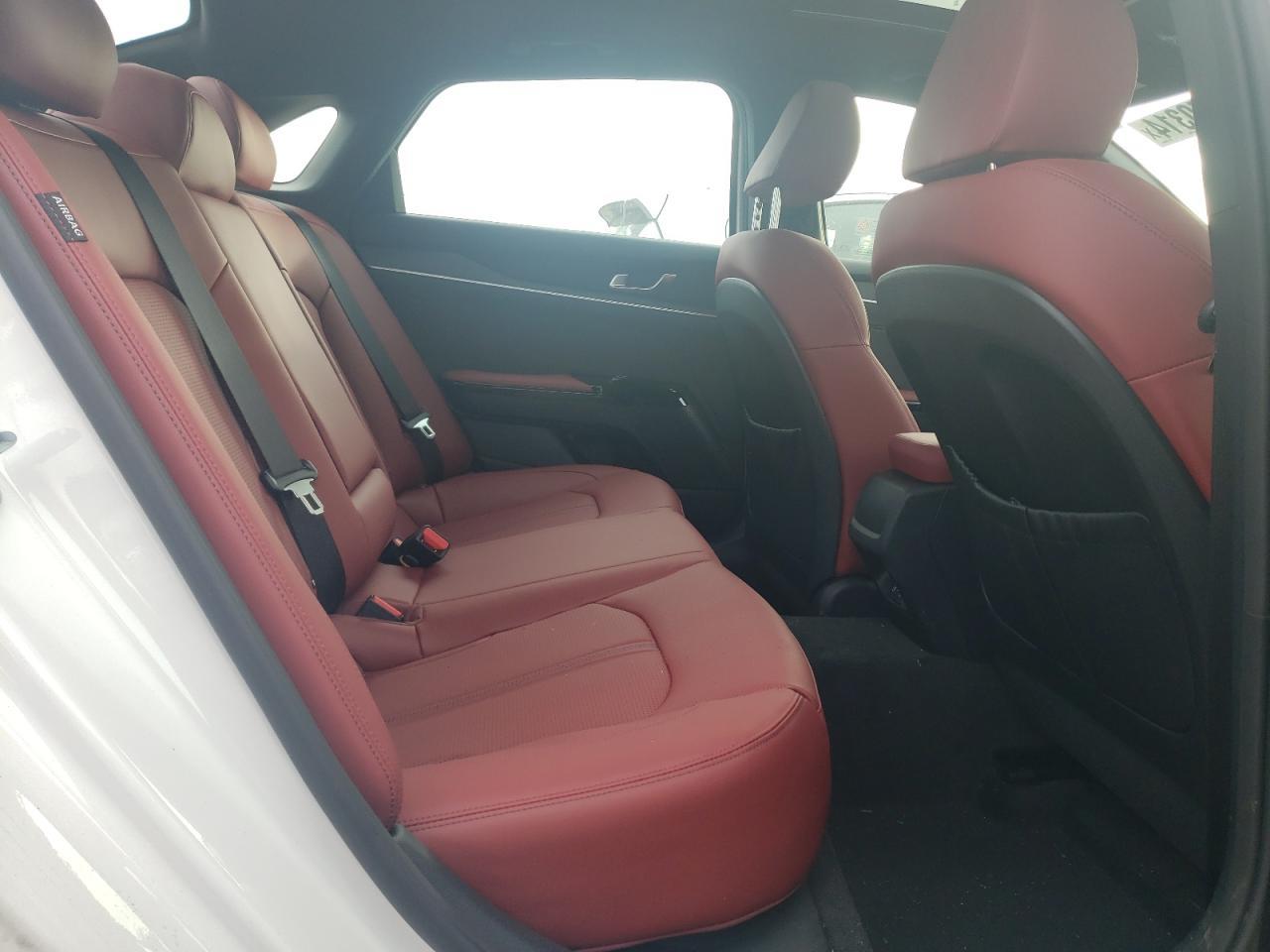 2025 KIA K5
