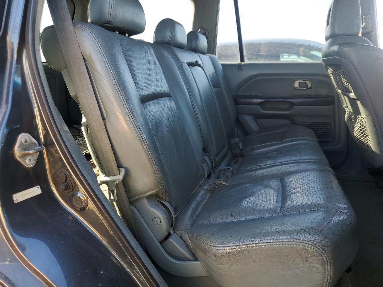 2004 HONDA PILOT