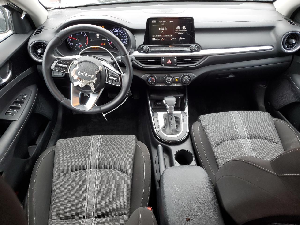 2023 KIA FORTE